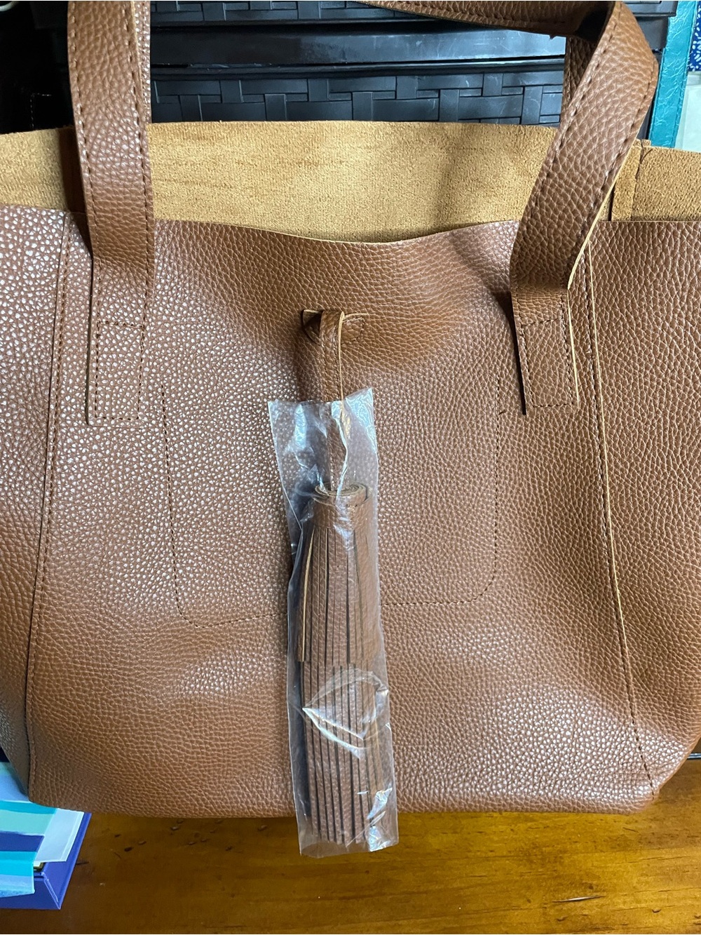 Tanger vegan Tan Leather Tote Bag - Elegant Everyday Carry